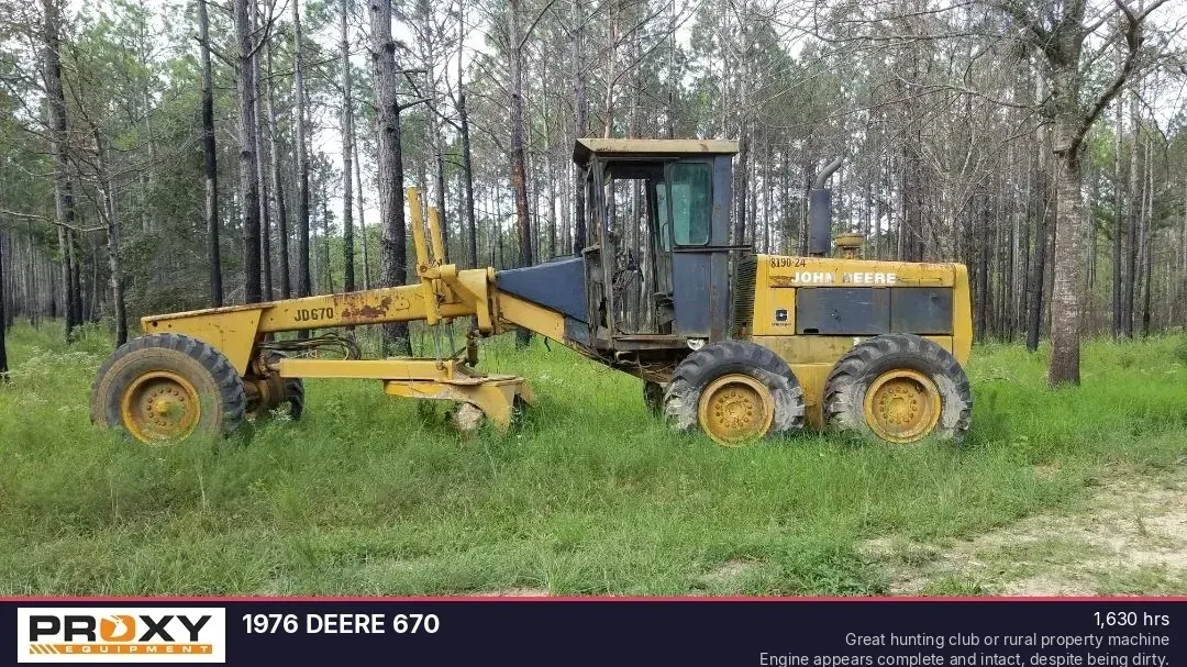 1976 DEERE 670