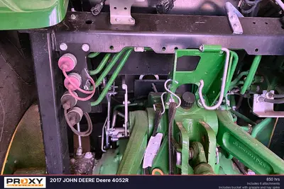 2017 JOHN DEERE 4052R - view 3 of 109