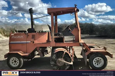 2004 BROCE RJ350 - view 3 of 40