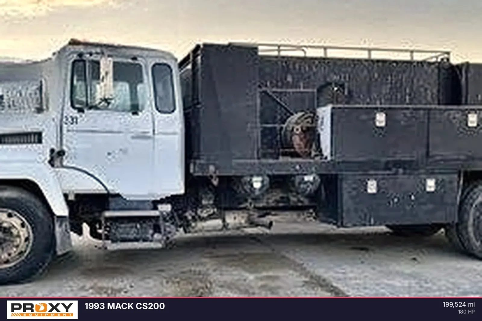 1993 MACK CS200