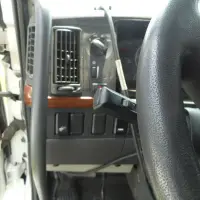 2011 VOLVO VNL 64T - view 8 of 16