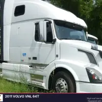 2011 VOLVO VNL 64T - view 3 of 16