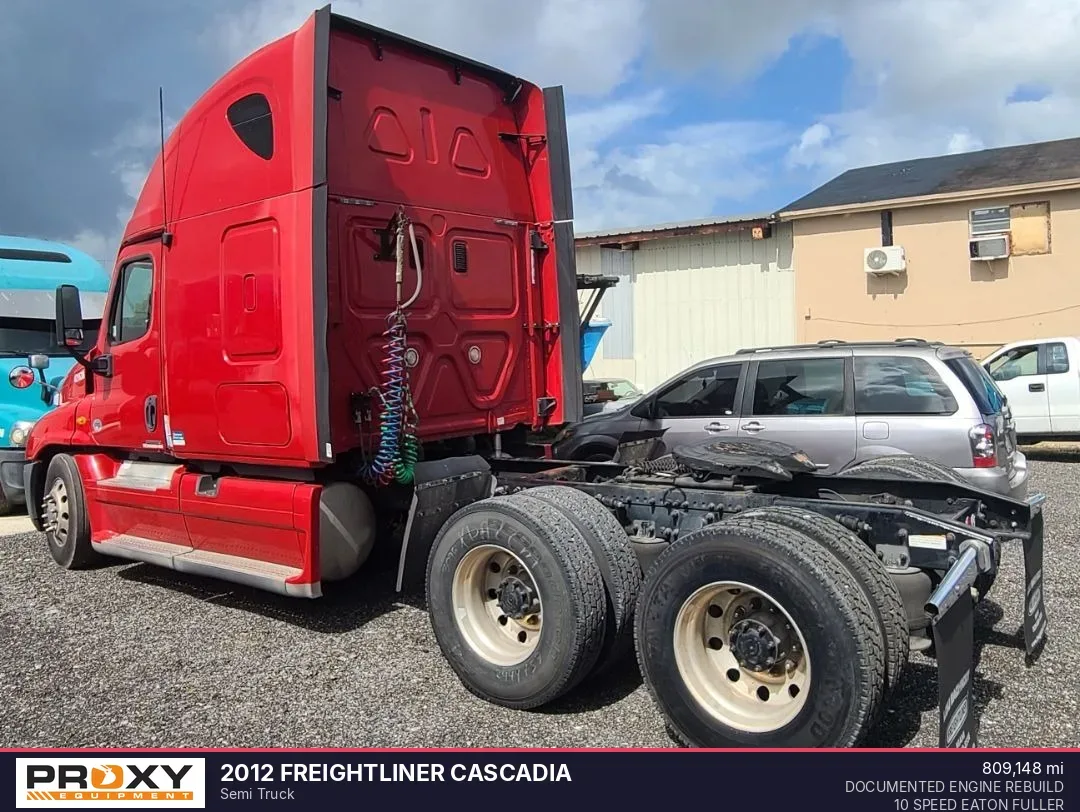2012 FREIGHTLINER Cascadia