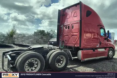 2012 FREIGHTLINER Cascadia - view 3 of 81