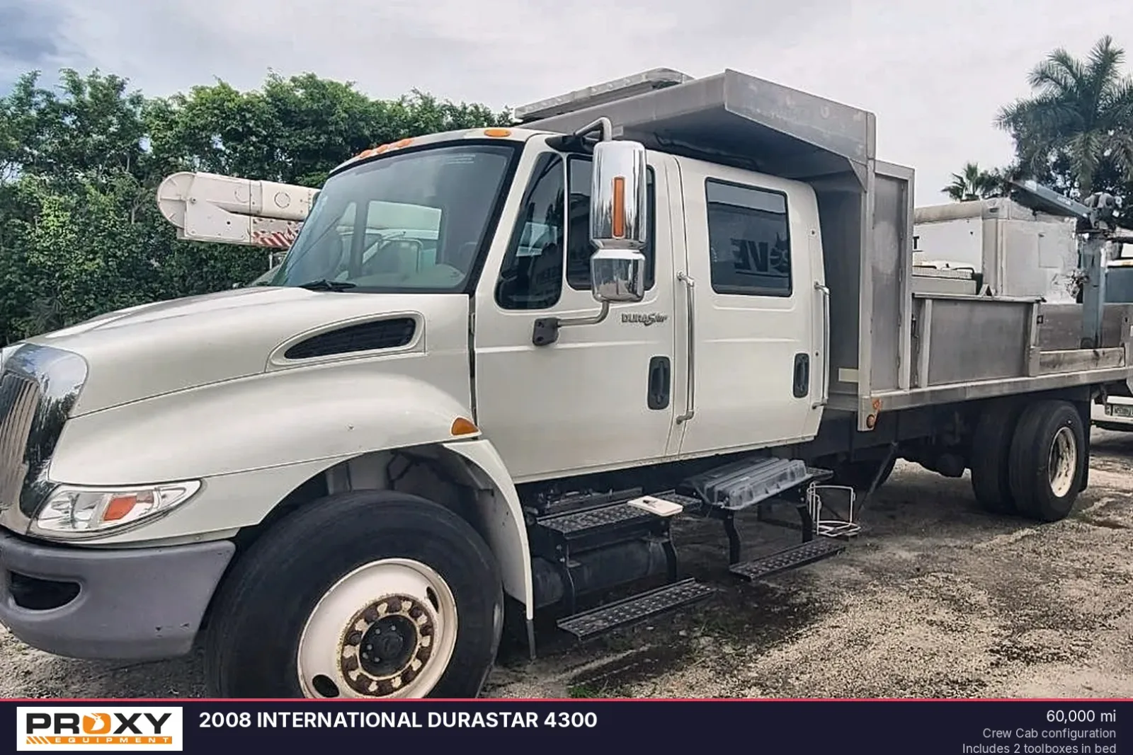 2008 INTERNATIONAL DuraStar 4300
