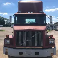 1996 VOLVO WG64 - view 8 of 23