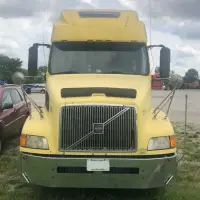 1999 VOLVO VNL64T770 - view 3 of 31