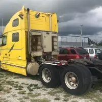 1999 VOLVO VNL64T770 - view 6 of 31
