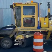 2012 SUPERIOR BROOM DT80J - view 6 of 14