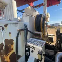2004 GMC T7500 - view 13 of 38