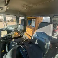 2004 GMC T7500 - view 14 of 38
