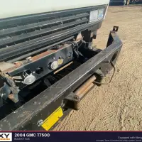 2004 GMC T7500 - view 4 of 38