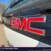 2004 GMC T7500 - view 3 of 38