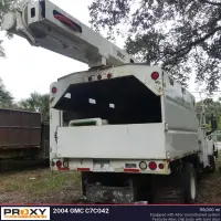 2004 GMC C7C042 - view 7 of 19