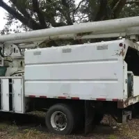 2004 GMC C7C042 - view 6 of 19