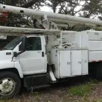 2004 GMC C7C042 - view 5 of 19