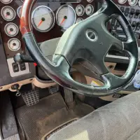 2013 FREIGHTLINER Coronado 122SD - view 5 of 7