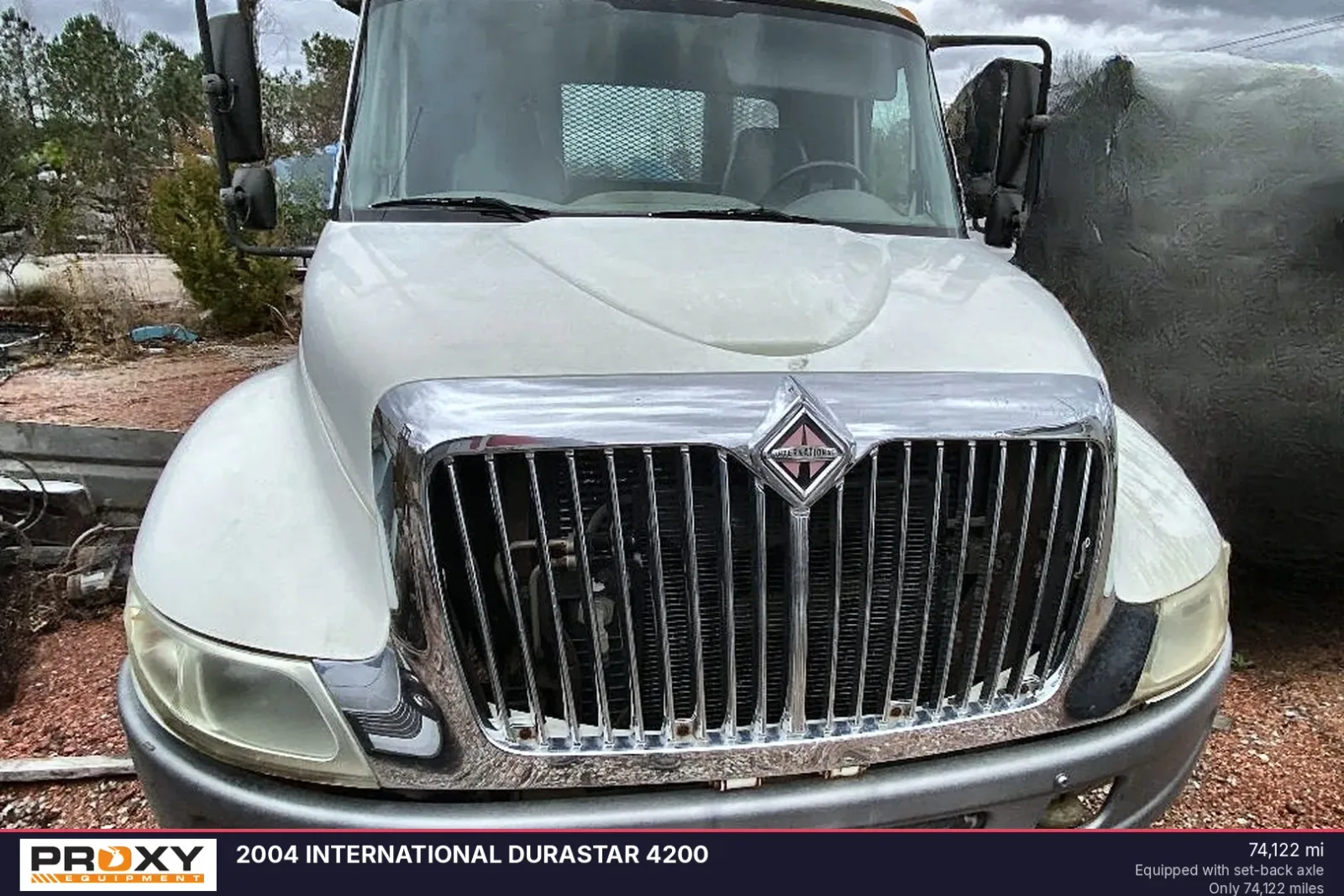 2004 INTERNATIONAL Durastar 4200