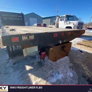 1995 FREIGHTLINER FL80 - view 7 of 23