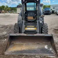 2012 NEW HOLLAND L223 - view 3 of 11