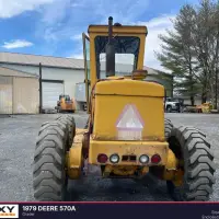 1979 DEERE 570A - view 8 of 26