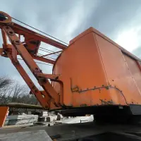 1977 P & H 790TC 90-Ton Crane - view 12 of 27