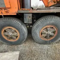 1977 P & H 790TC 90-Ton Crane - view 16 of 27