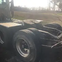 2015 MACK PINNACLE CHU613 - view 8 of 26