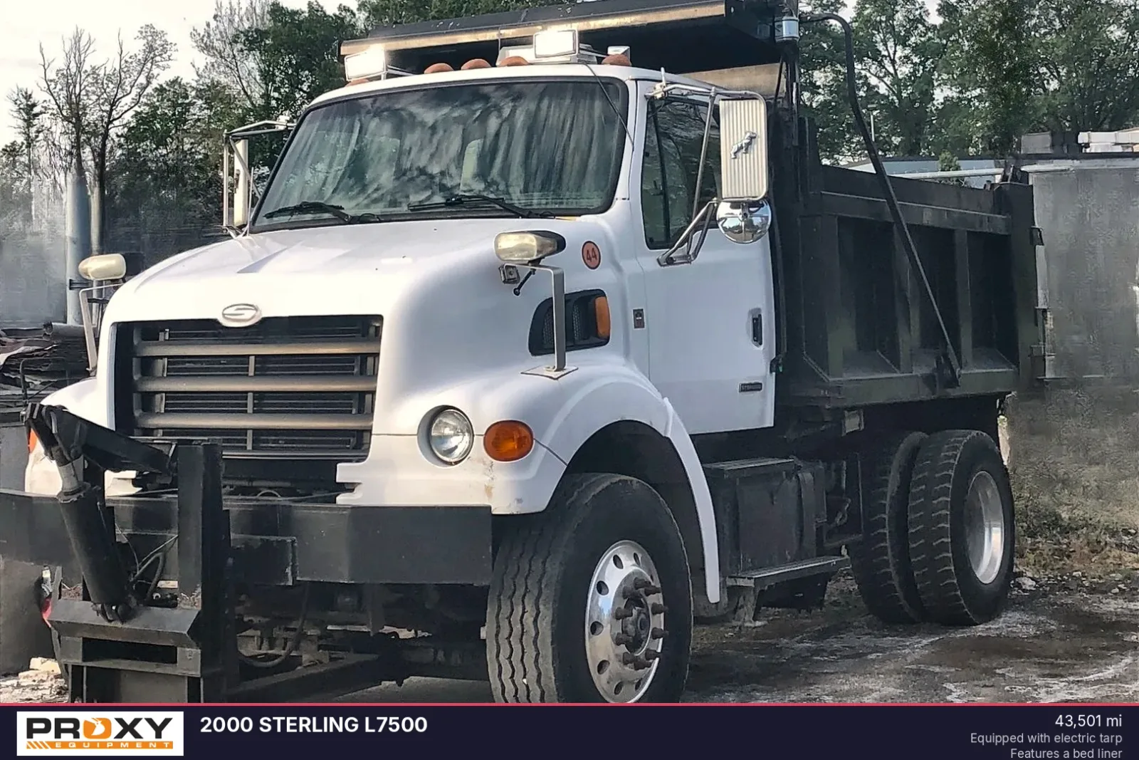 2000 STERLING L7500