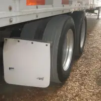 1995 UTILITY 53x102 - view 5 of 5