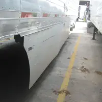 2007 UTILITY 53x102 - view 3 of 5