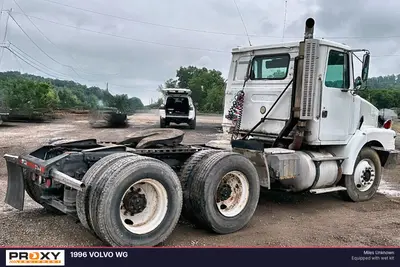 1996 VOLVO WG - view 3 of 74