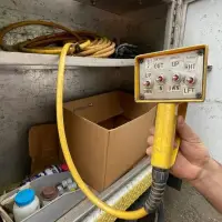 2003 FORD F-550 Service/Crane Truck - view 18 of 22