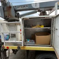 2003 FORD F-550 Service/Crane Truck - view 7 of 22
