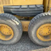 2004 CATERPILLAR 140H VHP Plus - view 8 of 9