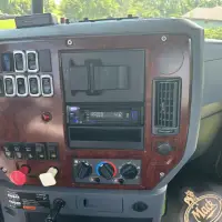 2012 MACK CHU613 - view 12 of 26