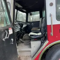 1988 PIERCE FIRE TRUCK - view 6 of 13
