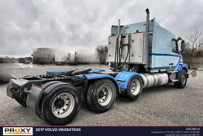 2017 VOLVO VNX84T630 - view 3 of 82