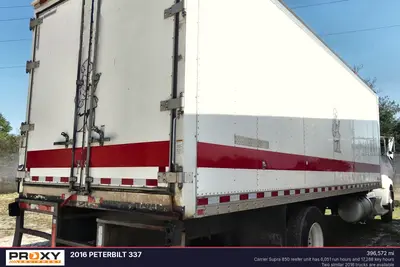 2016 PETERBILT 337 - view 3 of 70