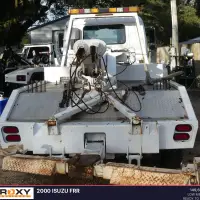 2000 ISUZU FRR - view 5 of 19