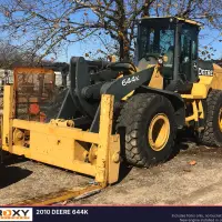 2010 DEERE 644K - view 2 of 13