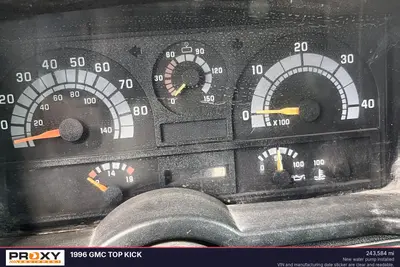 1996 GMC TOP KICK - view 3 of 36