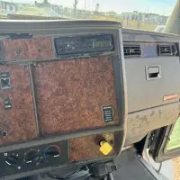 2003 KENWORTH T300 - view 16 of 23