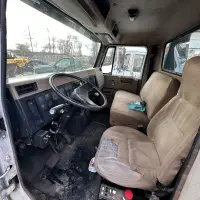1990 INTERNATIONAL 4700 Wrecker - view 14 of 30