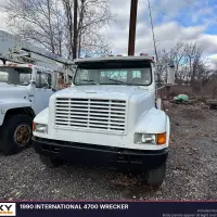1990 INTERNATIONAL 4700 Wrecker - view 3 of 30