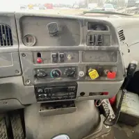 1999 STERLING Tri-axle - view 14 of 22