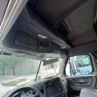 2012 FREIGHTLINER Cascadia - view 20 of 24