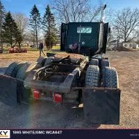 1995 WHITE/GMC WCA64T - view 9 of 31