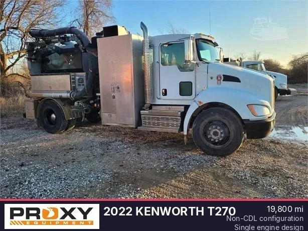 2022 KENWORTH T270