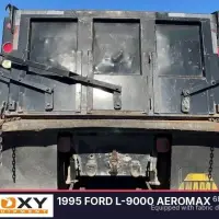 1995 FORD L-9000 AeroMax - view 8 of 18